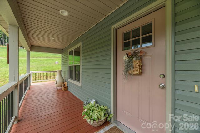 38 Sunrise Drive, Mars Hill, NC 28754