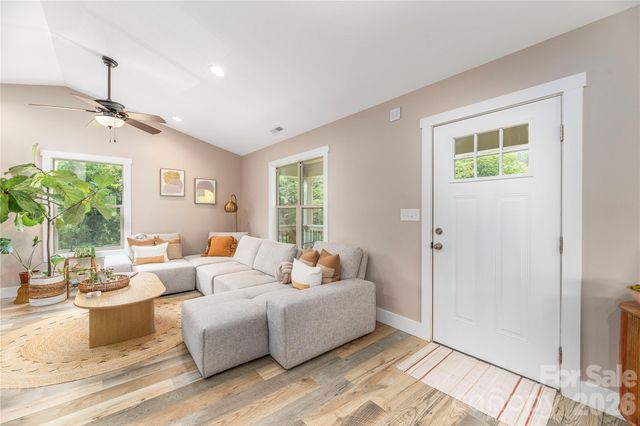 38 Sunrise Drive, Mars Hill, NC 28754