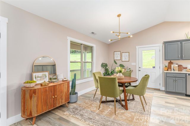 38 Sunrise Drive, Mars Hill, NC 28754