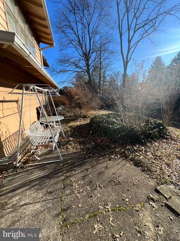 7759 MELLON RD, Wyncote, PA 19095