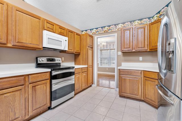 296 Deer Creek Drive, Cabot, AR 72023