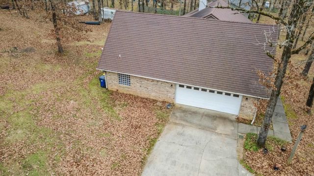 296 Deer Creek Drive, Cabot, AR 72023