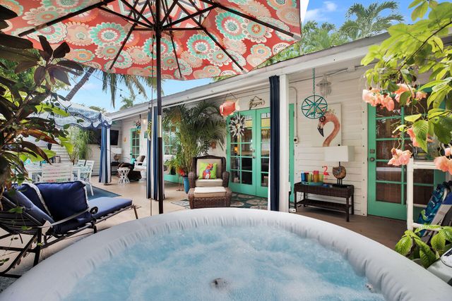 1209 Truman Ave Apt 5, Key West, FL 33040