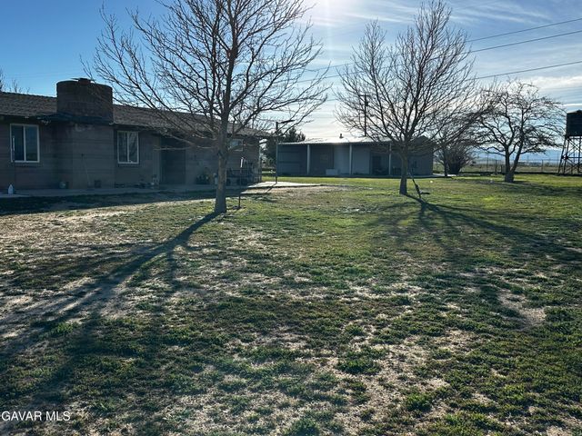 49630 105th Street, Lancaster, CA 93536