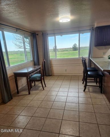 49630 105th Street, Lancaster, CA 93536