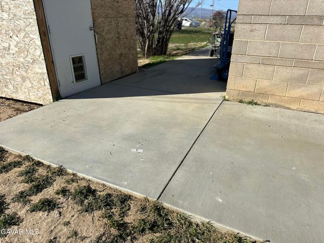 49630 105th Street, Lancaster, CA 93536