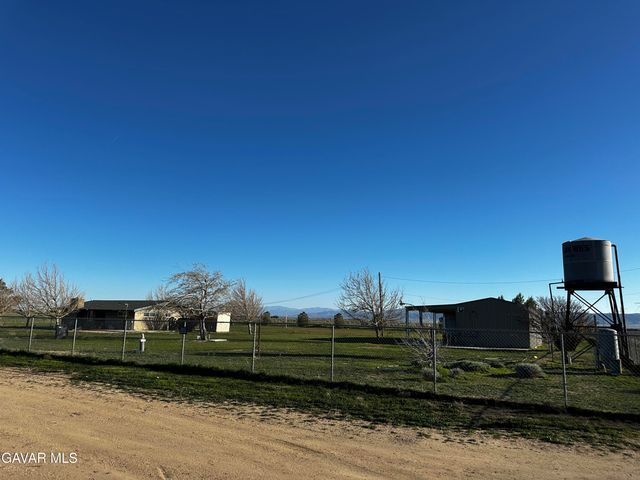 49630 105th Street, Lancaster, CA 93536