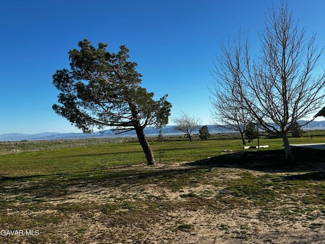 49630 105th Street, Lancaster, CA 93536