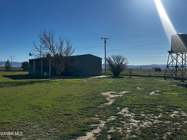 49630 105th Street, Lancaster, CA 93536