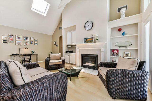 102 Del Mar Street, Kemah, TX 77565