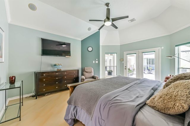 102 Del Mar Street, Kemah, TX 77565