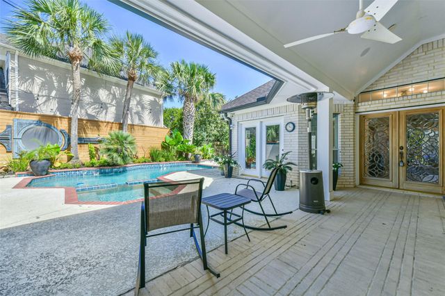 102 Del Mar Street, Kemah, TX 77565