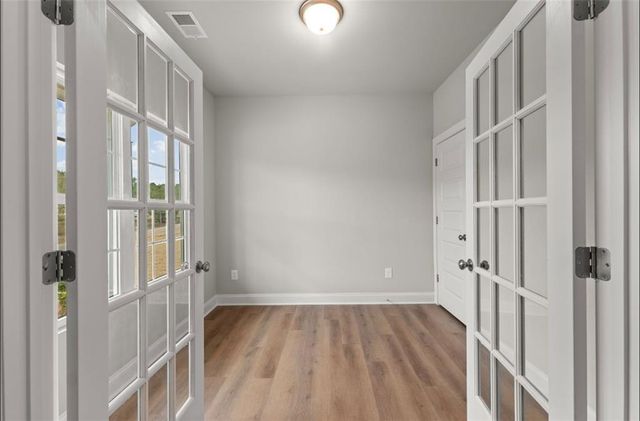 32 JOSEPH Lane, Hartwell, GA 30643