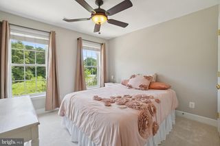 2402 HUNTINGTON PARK DRIVE, Alexandria, VA 22303