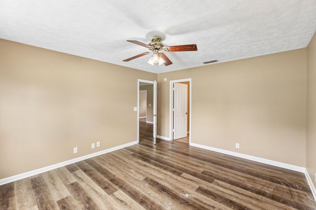 1604 Cason Trl, Murfreesboro, TN 37128