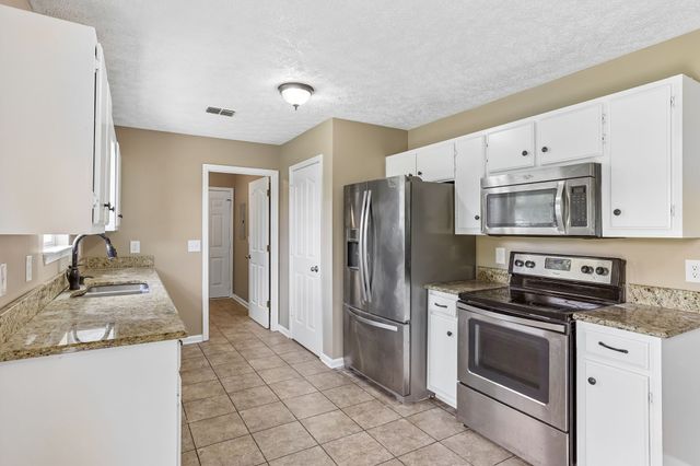 1604 Cason Trl, Murfreesboro, TN 37128