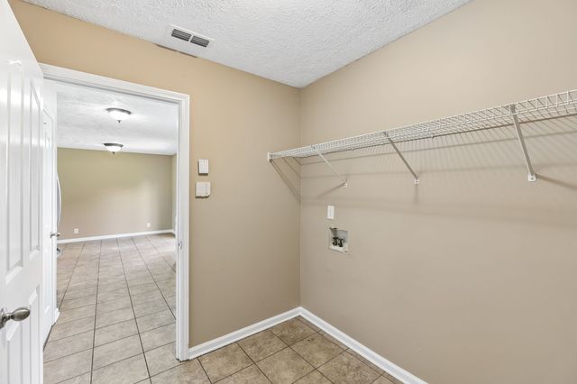 1604 Cason Trl, Murfreesboro, TN 37128