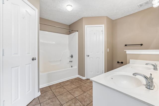 1604 Cason Trl, Murfreesboro, TN 37128