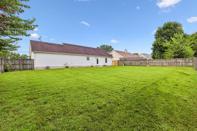 1604 Cason Trl, Murfreesboro, TN 37128