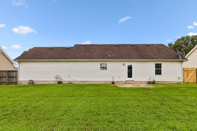 1604 Cason Trl, Murfreesboro, TN 37128