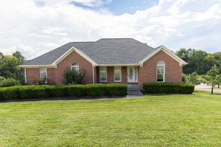 396 Solitude Cir, Goodlettsville, TN 37072
