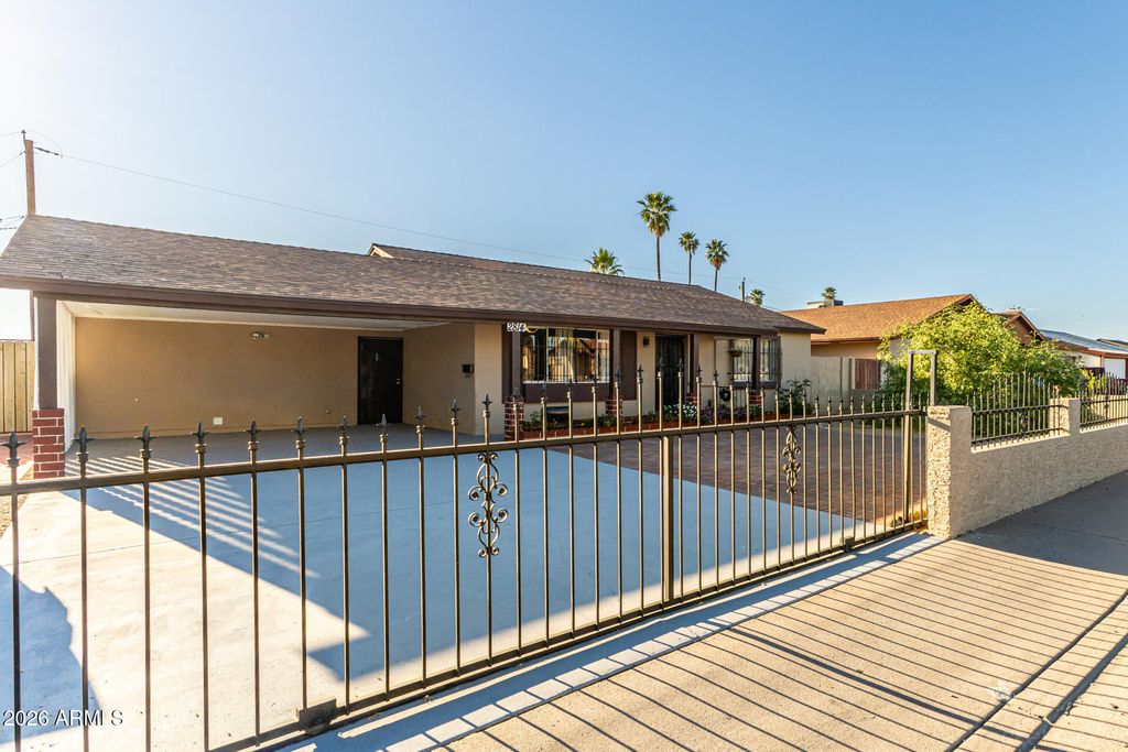 2814 N 55TH Avenue, Phoenix, AZ 85035 — photo 3