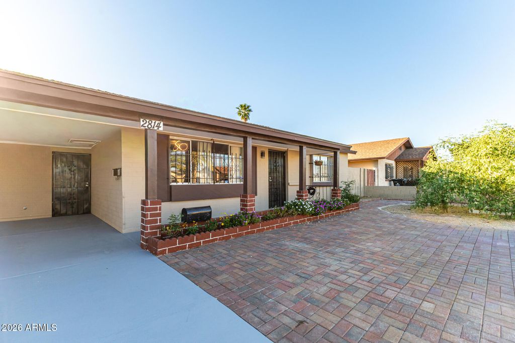 2814 N 55TH Avenue, Phoenix, AZ 85035 — photo 4