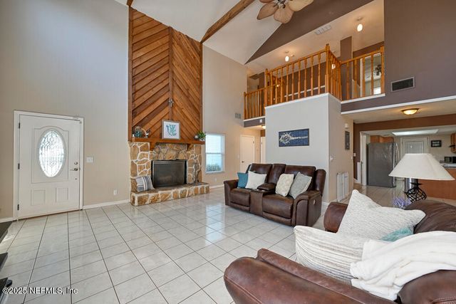 1216 21ST Street N, Jacksonville Beach, FL 32250