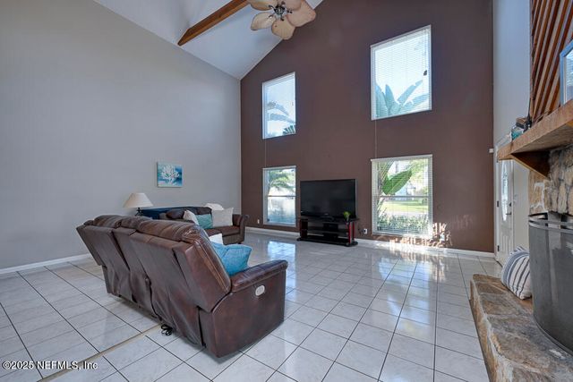 1216 21ST Street N, Jacksonville Beach, FL 32250