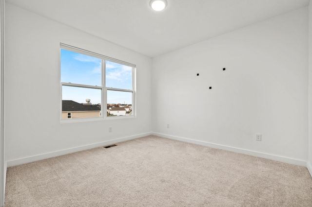 1122 E Plum Creek Road, Nixa, MO 65714