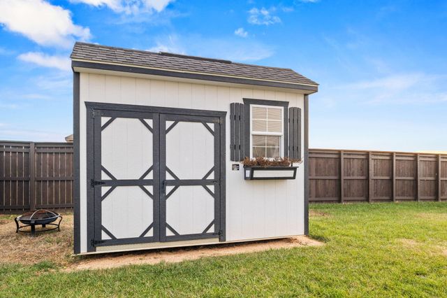 1122 E Plum Creek Road, Nixa, MO 65714