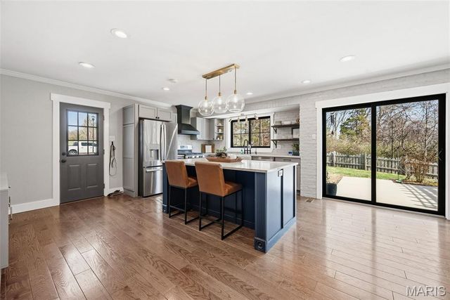 1204 Cedar Creek Road, Chesterfield, MO 63017