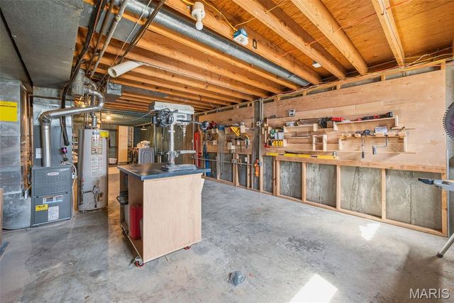 1204 Cedar Creek Road, Chesterfield, MO 63017