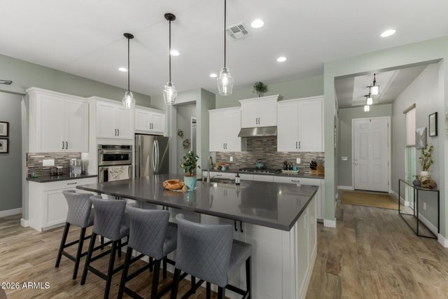 2332 W CEDAR RIDGE Road, Phoenix, AZ 85085