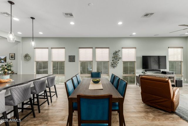 2332 W CEDAR RIDGE Road, Phoenix, AZ 85085