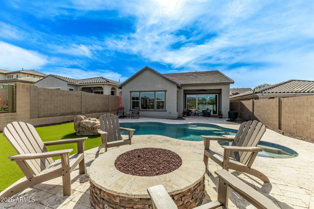 2332 W CEDAR RIDGE Road, Phoenix, AZ 85085