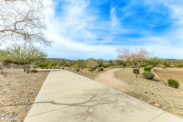 2332 W CEDAR RIDGE Road, Phoenix, AZ 85085