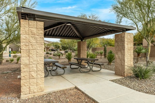 2332 W CEDAR RIDGE Road, Phoenix, AZ 85085