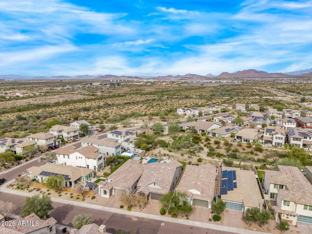 2332 W CEDAR RIDGE Road, Phoenix, AZ 85085