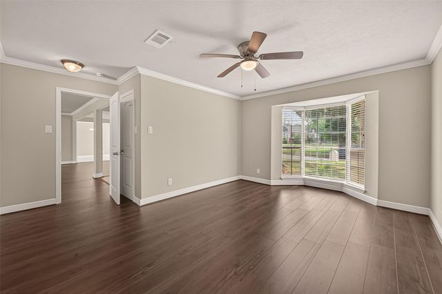 1102 Belaya Lane, Houston, TX 77090