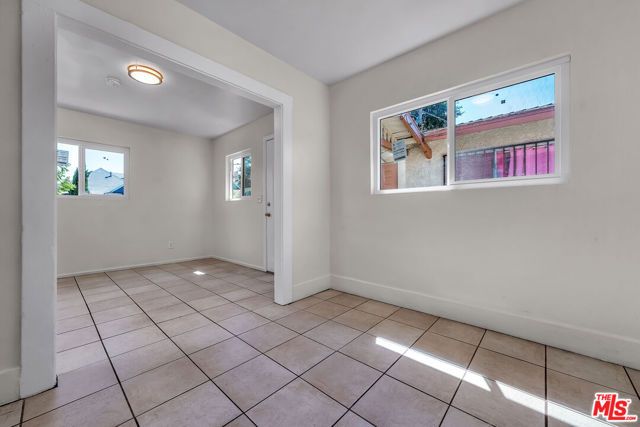 1145 E 33rd Street, Los Angeles, CA 90011