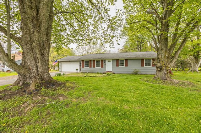 2399 State Route 21, Palmyra, NY 14522