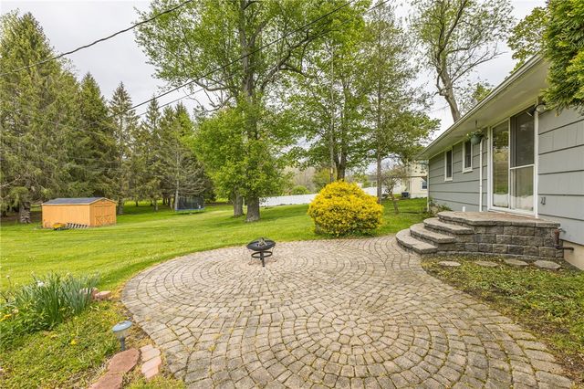 2399 State Route 21, Palmyra, NY 14522