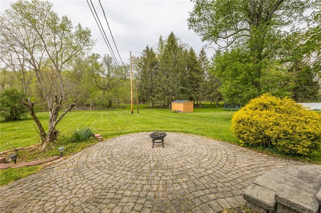 2399 State Route 21, Palmyra, NY 14522