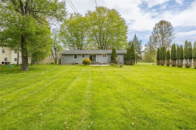 2399 State Route 21, Palmyra, NY 14522