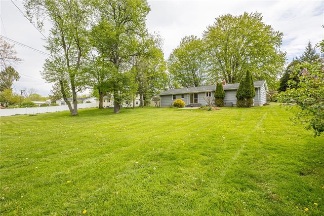 2399 State Route 21, Palmyra, NY 14522