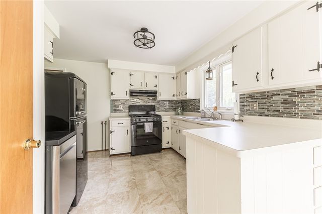 2399 State Route 21, Palmyra, NY 14522
