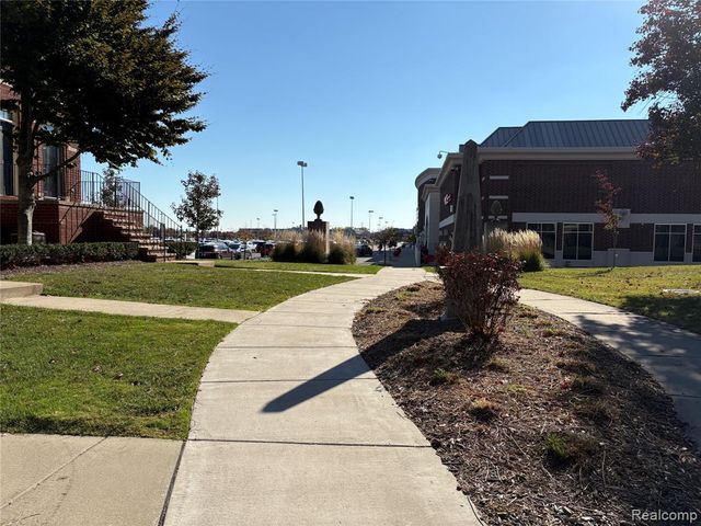 3178 Camden Drive 83, Troy, MI 48084