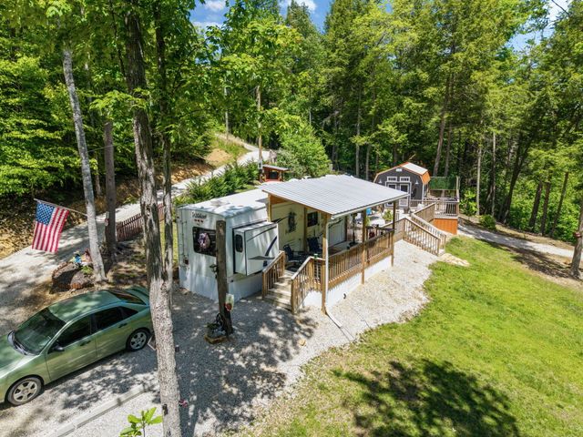 108 Spirit View Lake Dr, Campton, KY 41301