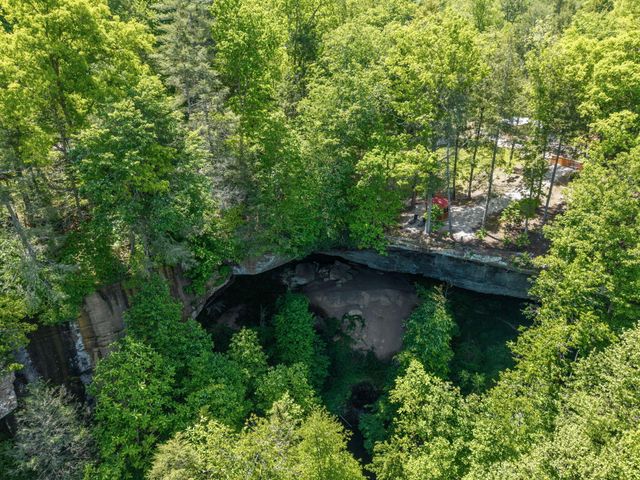 108 Spirit View Lake Dr, Campton, KY 41301